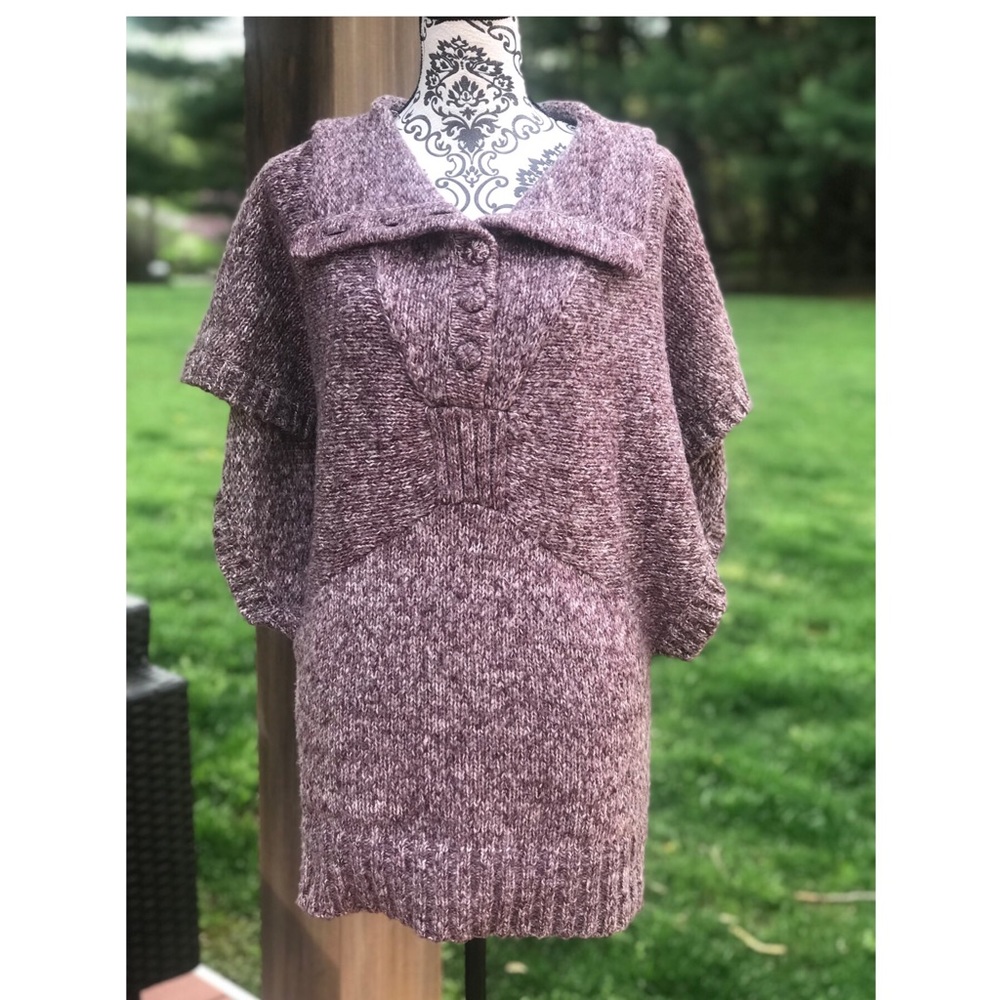 BCBGeneration Cape Sweater Top in Large